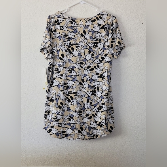 Lularoe Disney Mickey Mouse Graphic High Low Tee Size Medium - Picture 5 of 10